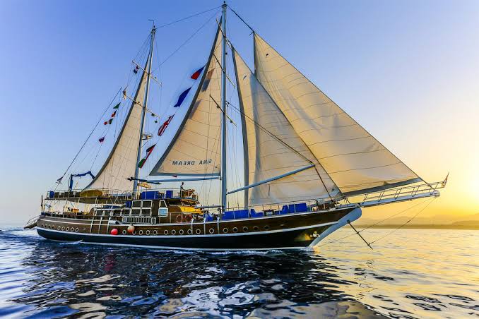 Sina Dream Dinner Cruise – Sharm El Sheikh